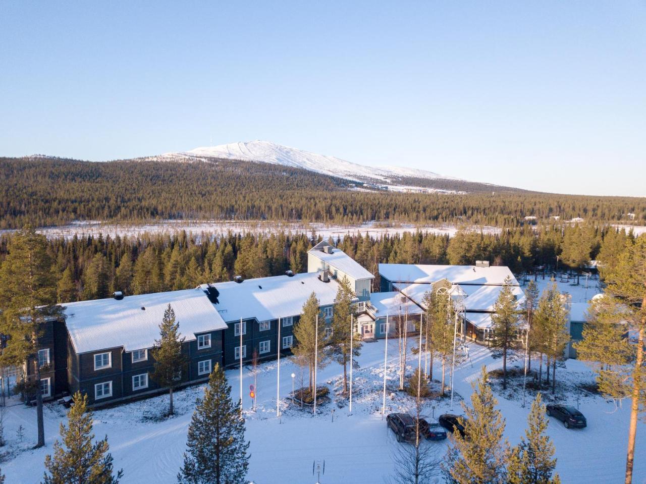 Hotel Yllaesrinne Ylläsjärvi Zewnętrze zdjęcie