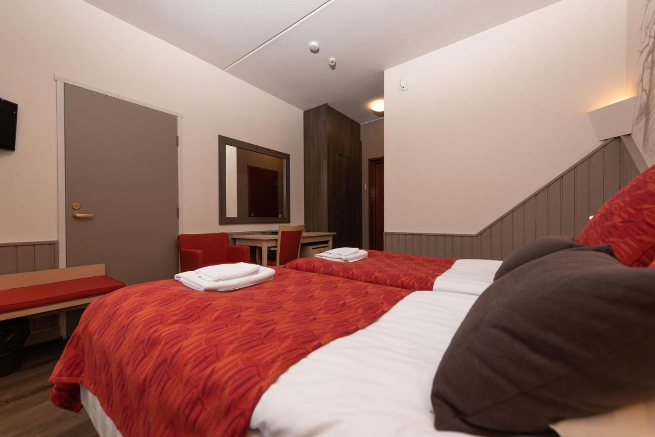 Hotel Yllaesrinne Ylläsjärvi Zewnętrze zdjęcie