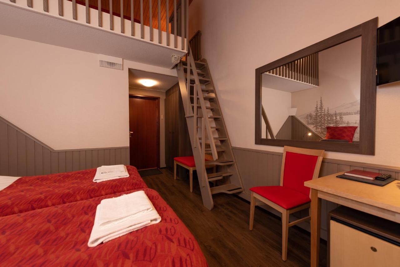 Hotel Yllaesrinne Ylläsjärvi Zewnętrze zdjęcie