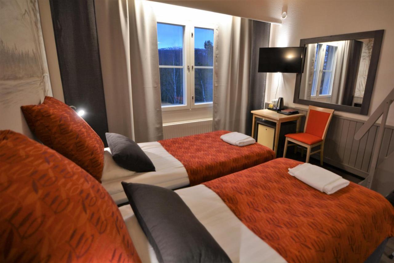 Hotel Yllaesrinne Ylläsjärvi Zewnętrze zdjęcie