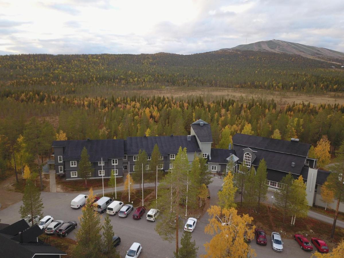 Hotel Yllaesrinne Ylläsjärvi Zewnętrze zdjęcie